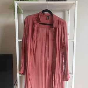 Long sleeve dress shirt